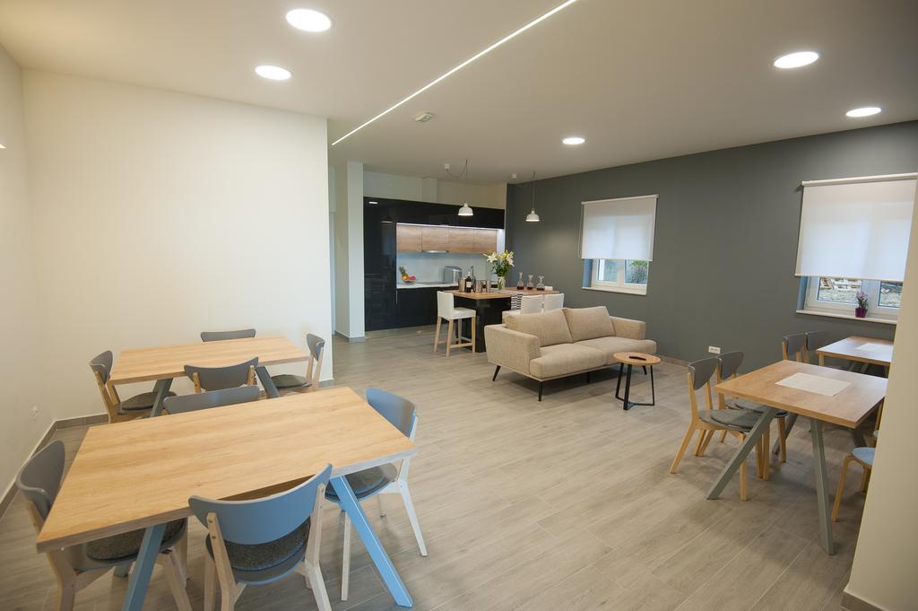 Seaside Luxury Suites بودْسْتغانا المظهر الخارجي الصورة