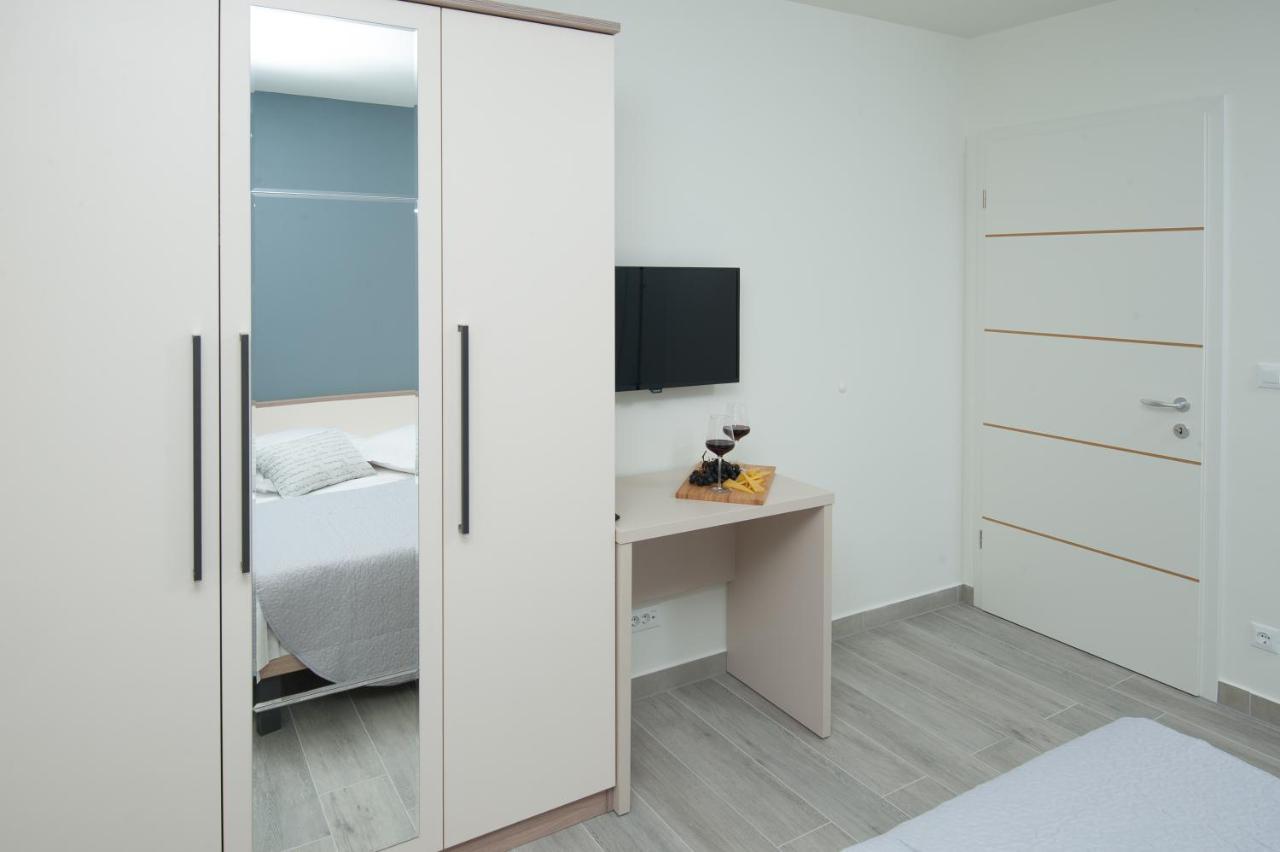 Seaside Luxury Suites بودْسْتغانا الغرفة الصورة